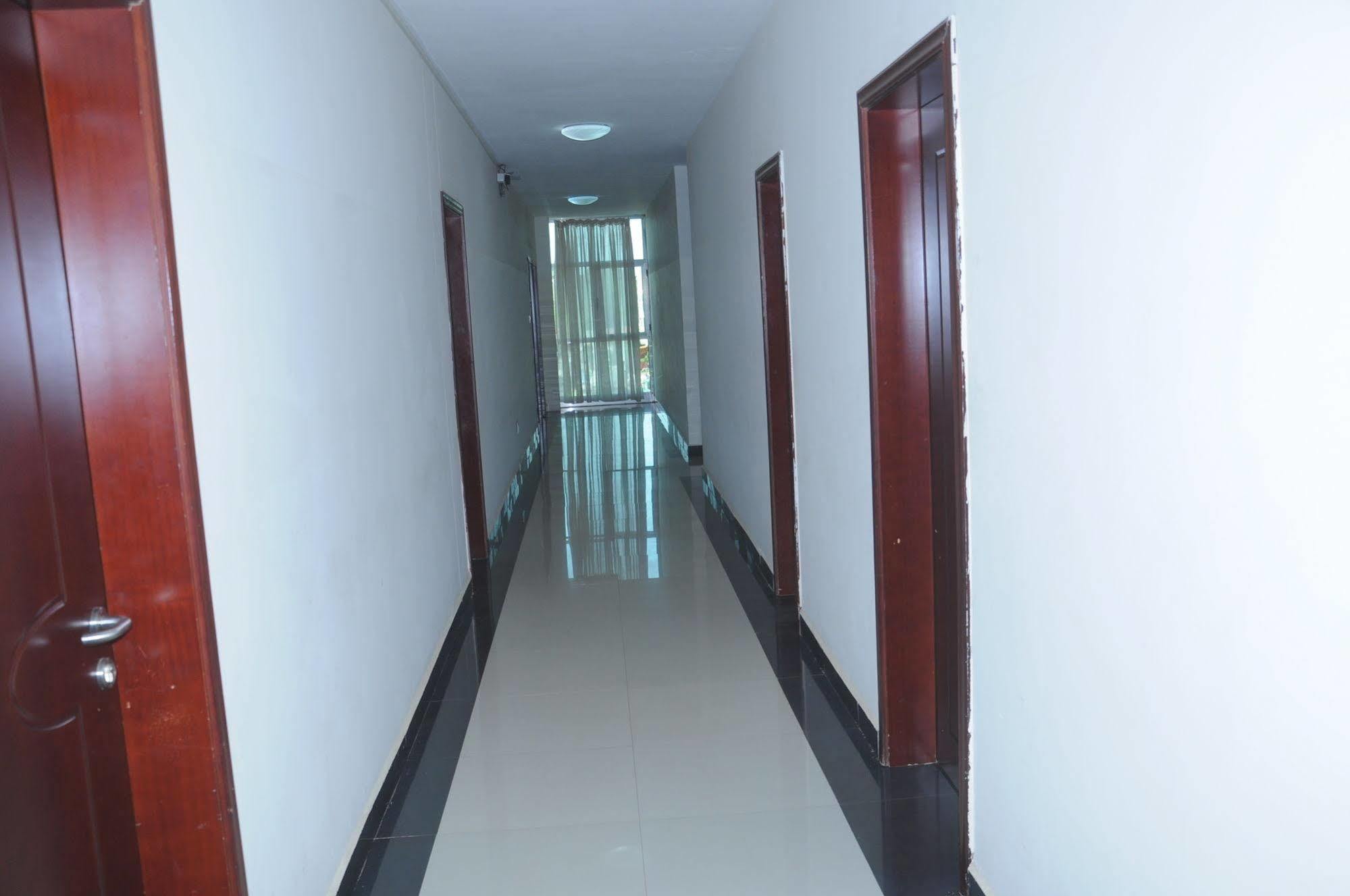 Addis Amba Hotel Bahir Dar Exterior foto